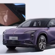 Hongqi показала перовскитную солнечную крышу для электромобиля 2 Перовскитная солнечная крыша для Hongqi EHS7 электромобиля