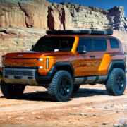 Hyundai показала Boulder, и этот рамный внедорожник метит в Bronco и Wrangler 1 Детали автомобиля Hyundai Boulder в пустынной местности