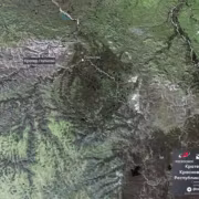 Кратер в Красноярском крае, возникший после падения метеорита, показали со спутника 2 Кратер Попигай с высоты спутника Роскосмос