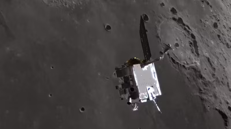 NASA показала кратер от Falcon 9 на Луне и уточнила его размеры