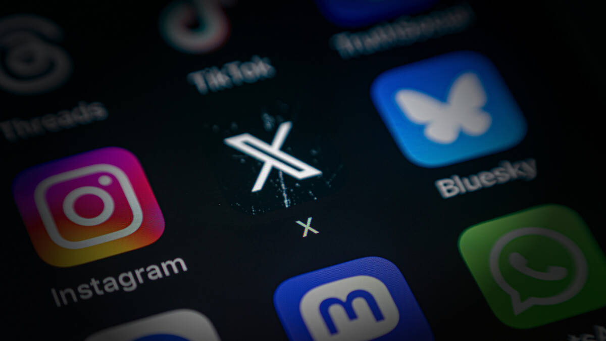 Новая функция X раскрыла, где базируются крупные политические аккаунты США