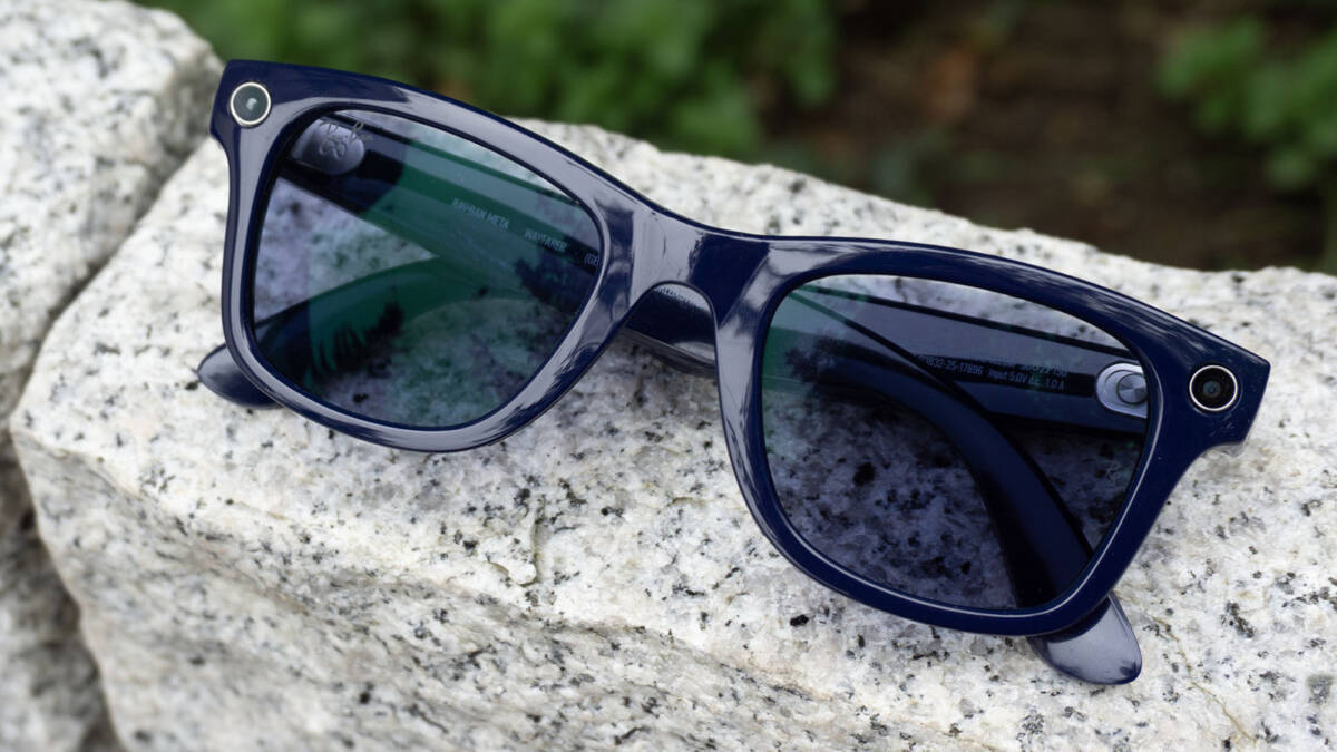 Пограничник записал рейд в очках Meta Ray-Ban 1 Пограничник записал рейд в очках Meta Ray-Ban