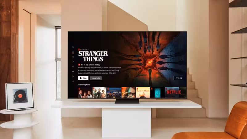 умный телевизор Samsung с интерфейсом Netflix и приставками