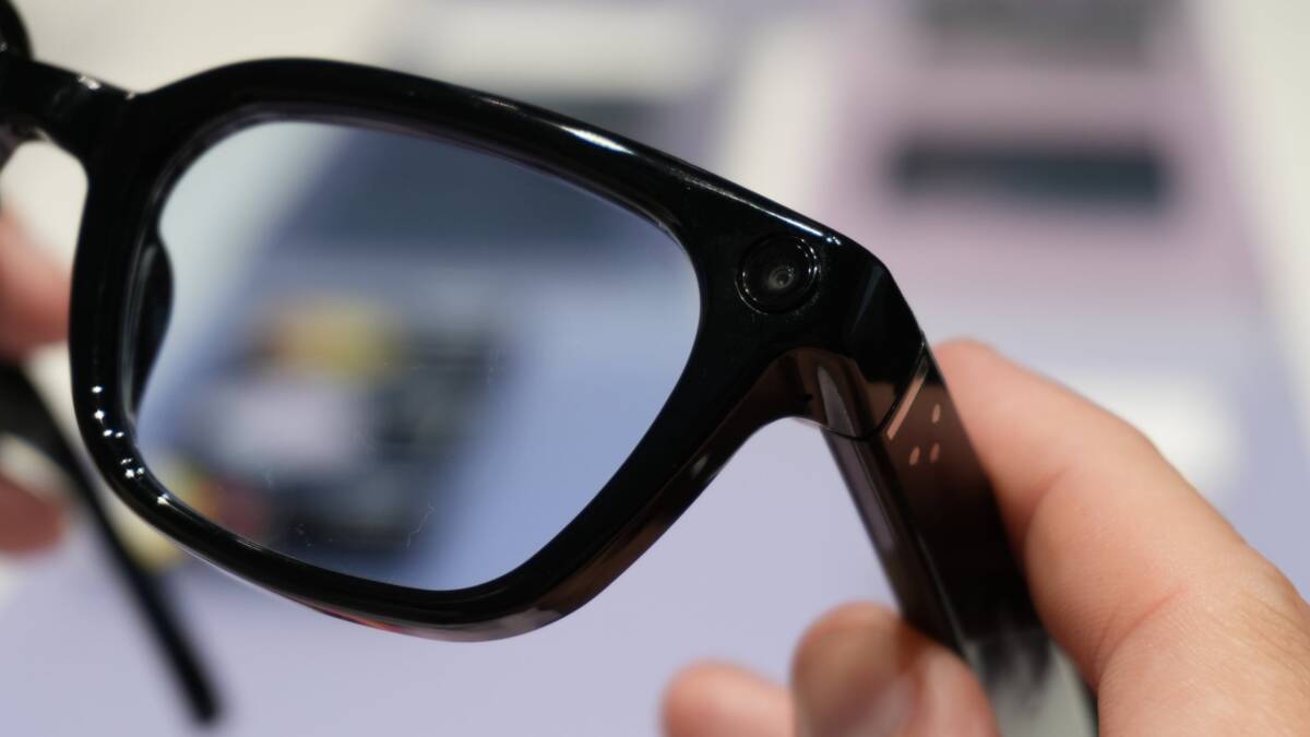 Samsung показала intelligent eyewear с записью, переводом и до 9 часов работы 1 Samsung показала intelligent eyewear с записью, переводом и до 9 часов работы