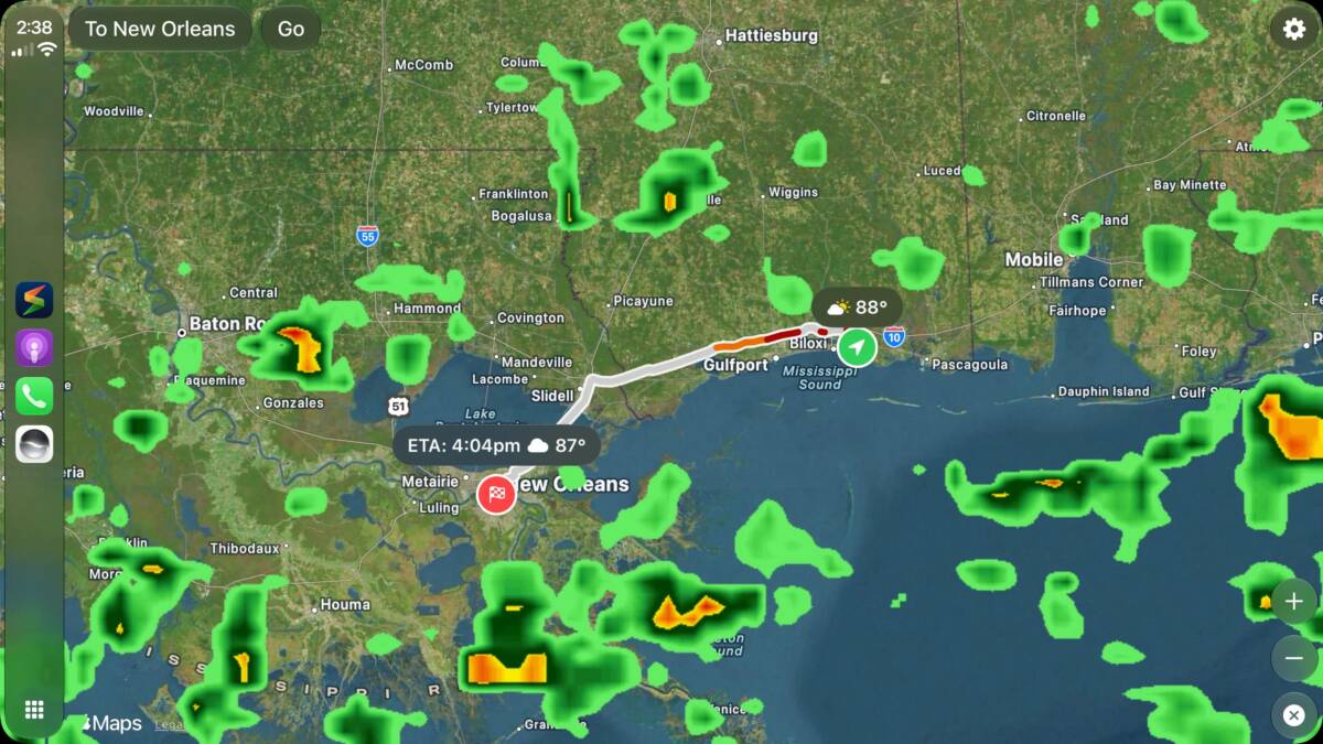 Storm Radar карта погодных условий CarPlay показаны области дождя