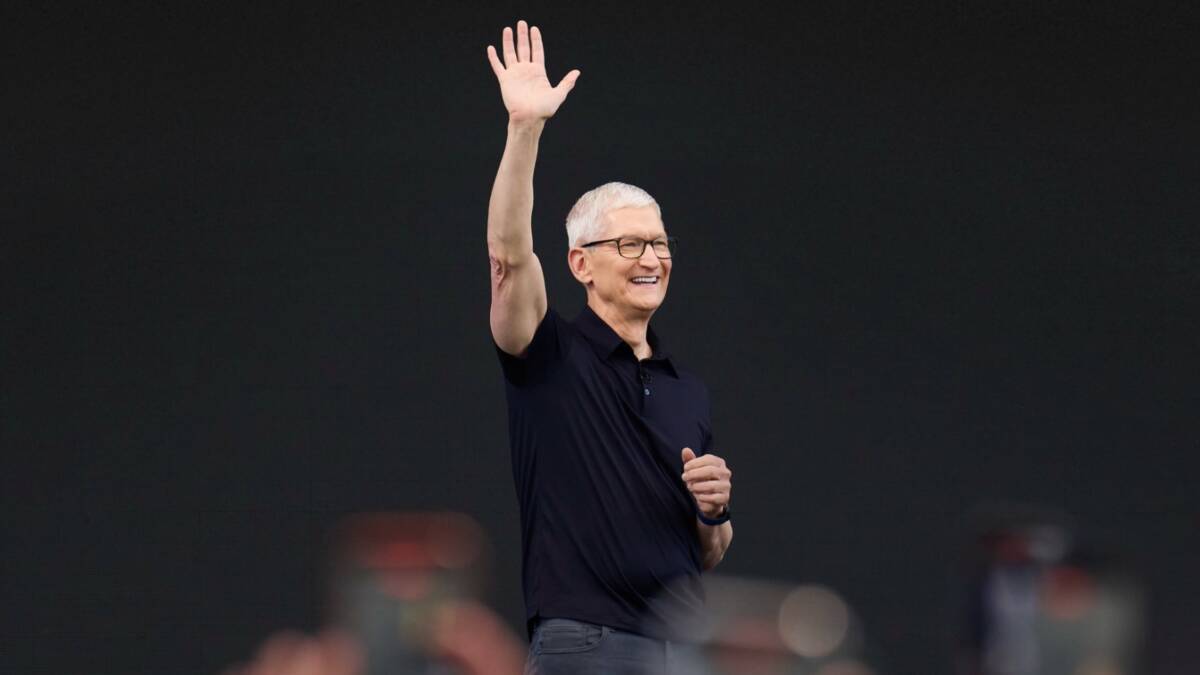 Тим Кук в последний день на посту CEO Apple написал прощальное письмо сотрудникам