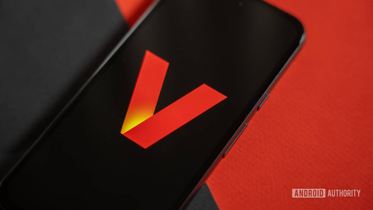 В Южной Калифорнии в сетях Verizon перерезали кабели 1 В Южной Калифорнии в сетях Verizon перерезали кабели