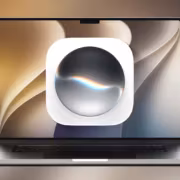 В macOS 27 появится отдельное приложение Siri для Mac 1 Ноутбук MacBook с приложением Siri на экране macOS 27