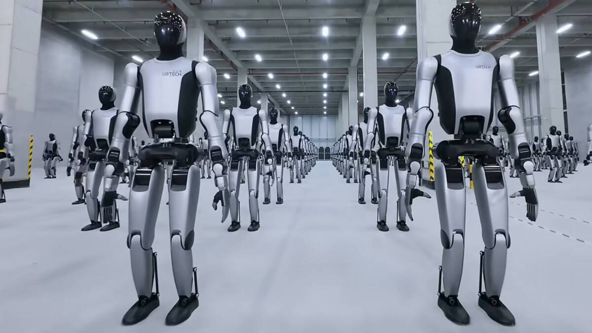 В Пекине пройдут 2056 гуманоидных роботов, а автономность проверят строже
