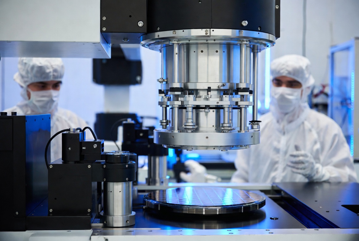 В России создадут первый промышленный CD-SEM для чипов за 2,37 млрд рублей