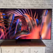 телевизор OLED Samsung 2026 модель с крупным экраном
