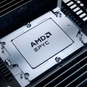 256 ядер за $14 904: AMD раскрыла цены всех серверных процессоров EPYC 9006 1 Процессор AMD EPYC на материнской плате компьютерный чип