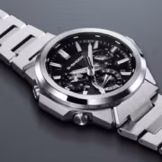 Casio представила три премиальные G-Steel GST-W1000 с более тонким стальным корпусом 2 Пример дизайна часов Casio G-Shock G-Steel GST-W1000 с металлическим браслетом