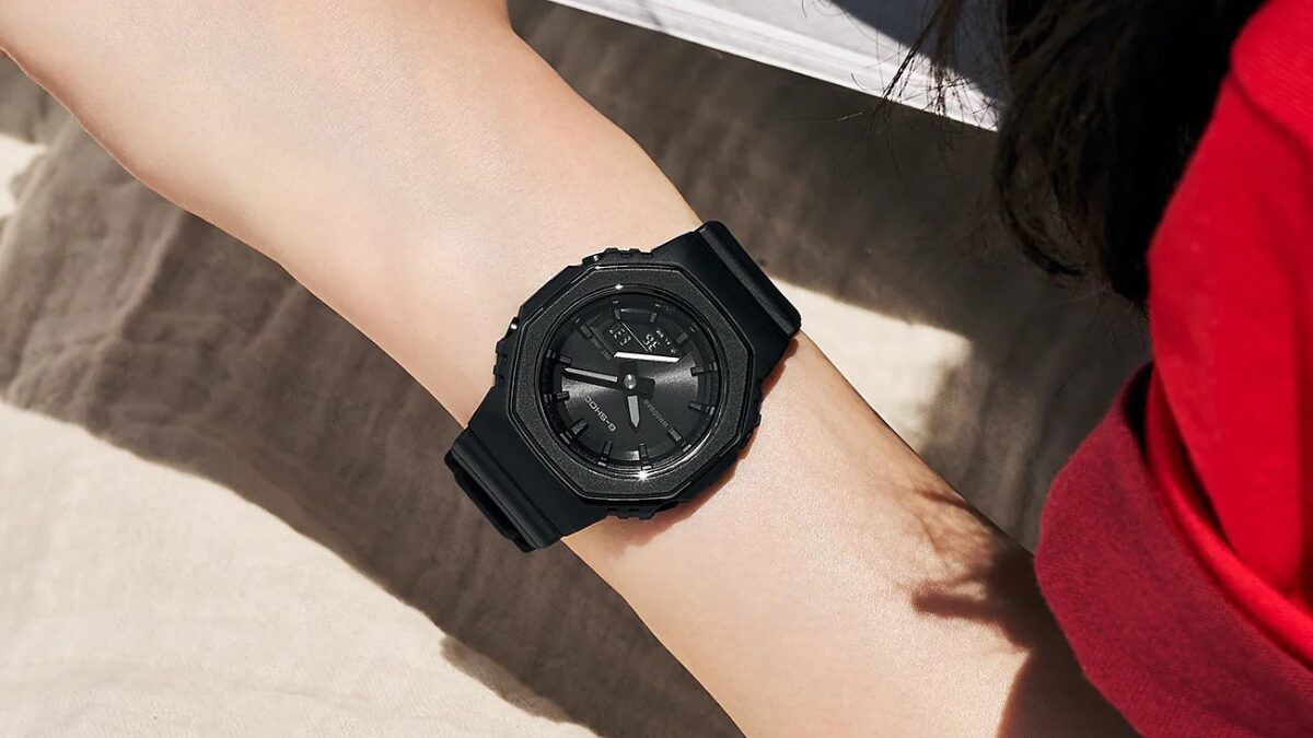 Casio выпустила компактные G-Shock GMA-P2110B за ₹9 195 в Индии 11 Часы Casio G-Shock GMA-P2110B на запястье