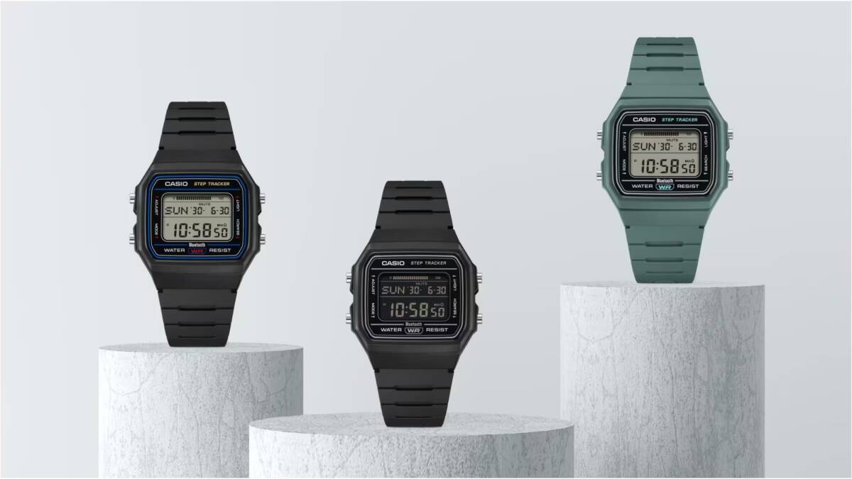 Часы Casio FB100W три варианта дизайна и дисплеи