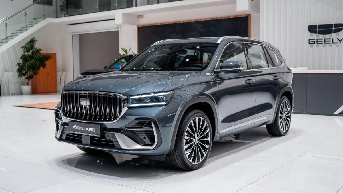 Geely Monjaro EM-i с 415 л.с. начали продавать в Азербайджане за 59,9 тыс. манатов 1 Geely Monjaro EM-i с 415 л.с. начали продавать в Азербайджане за 59,9 тыс. манатов