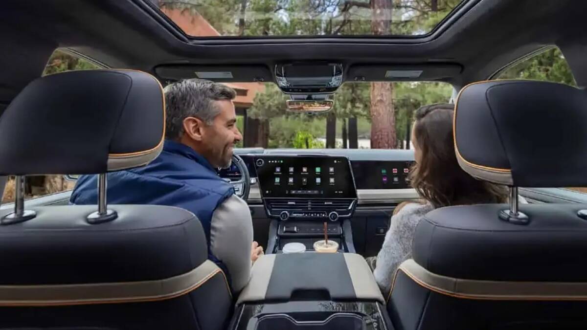 GM вернёт CarPlay в пикапы Chevrolet Silverado и GMC Sierra 2027 года