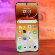 Honor 700 Pro получит второй экран на задней панели