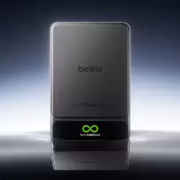 Беспроводное зарядное устройство Belkin SemiSolidState UltraCharge Pro