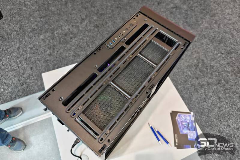 IFA 2026: Chieftec показала корпус Atlas для 4 видеокарт и новые БП 3 IFA 2026: Chieftec показала корпус Atlas для 4 видеокарт и новые БП