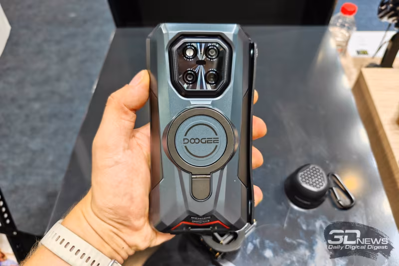IFA 2026: Doogee привезла смартфон с ИИ-тепловизором и флагман с аккумулятором на 22 000 мА·ч 8 Смартфон Doogee с тепловизором и защитным корпусом