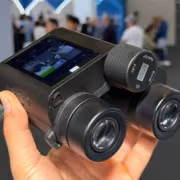 Бинокль Solvia 8×32 с дисплеем и объективами