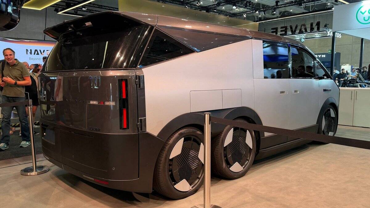 IFA 2026: XPENG показала модульный летающий автомобиль с отсоединяемым модулем 1 IFA 2026: XPENG показала модульный летающий автомобиль с отсоединяемым модулем