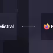 ИИ-функция Smart Window превращает вкладки Firefox в рабочее пространство 1 Логотип Mistral и логотип Firefox на тёмном фоне. В центре изображение разделено на две части