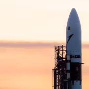 Ракета Spectrum на космическом старте Длина ракеты