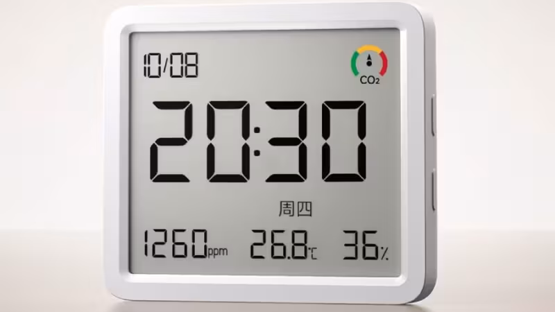 Новый датчик Xiaomi с экраном 3,6 дюйма за 114 юаней научился измерять CO2