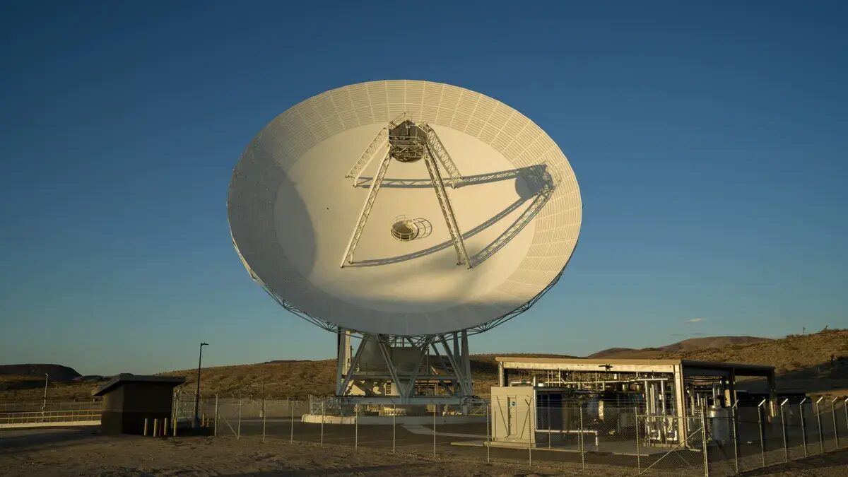 NASA ввело в строй 34-метровую антенну в Голдстоуне для сети дальнего космоса