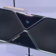 Видеокарта Nvidia RTX PRO 6000 с радиатором