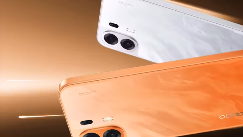 Две задние камеры Oppo K14 Plus с вспышкой