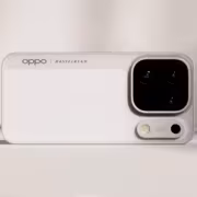 Камера Oppo Find X10 Pro Max с тремя объективами