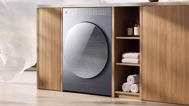 Стирально-сушильная машина Xiaomi с дверцей и панелью управления