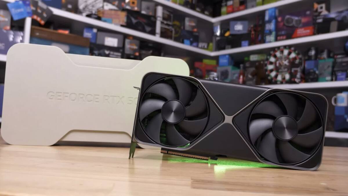 Поставки PC GPU выросли на 10,4% за квартал и на 1,1% за год 2 Видеокарта NVIDIA GeForce RTX 4090 и карта RTX 3060