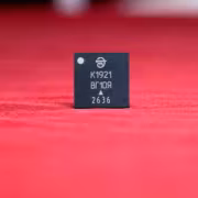 Кремниевый микроконтроллер Российский двухъядерный RISC-V