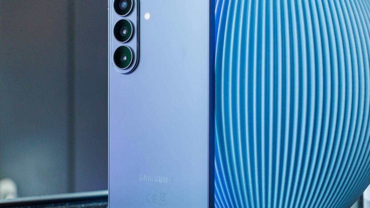 Samsung тестирует Galaxy S27 с чипом Snapdragon 8 Elite Extreme Gen 6 в трёх регионах 1 Samsung тестирует Galaxy S27 с чипом Snapdragon 8 Elite Extreme Gen 6 в трёх регионах