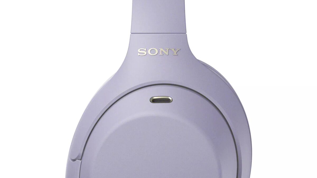 головные наушники Sony WH-1000XM4C, вид спереди