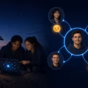 Starlink платит по 100 долларов за приглашённых друзей и даёт месяц бесплатно 1 Два человека с ноутбуком подключены к спутниковой связью Starlink ночью