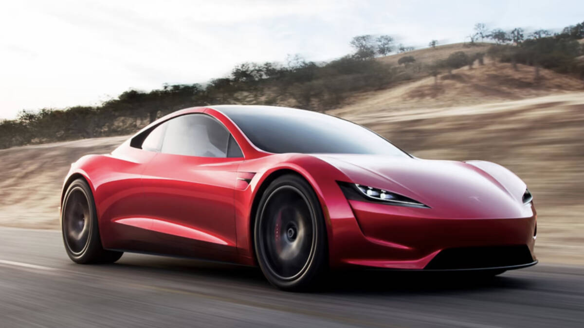 Tesla покажет новое поколение Roadster 1 октября после девяти лет ожидания