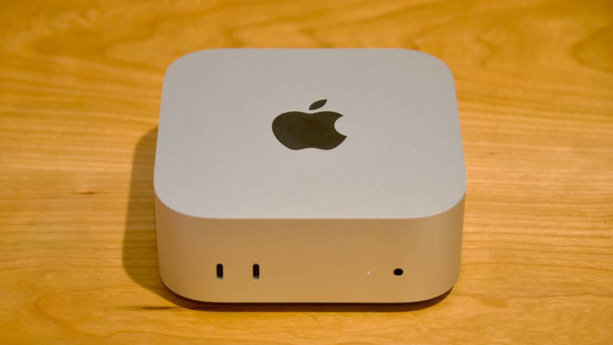 У ИИ-агента Muse нашли 0-day, дающий приложениям полный контроль 2 Устройство Apple Mac Mini на деревянном столе