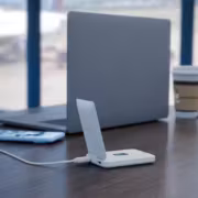 Ubiquiti показала UniFi Travel Router Long-Range со складной антенной