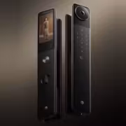 Умный замок Xiaomi за $495 открывает дверь по венам ладони 1 Умный замок Xiaomi за $495 с сенсорным дисплеем