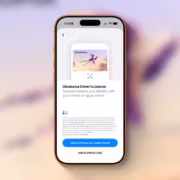 В Оклахоме заработала поддержка водительских прав в Apple Wallet 2 Экран iPhone Apple Wallet с водительскими правами из Оклахомы