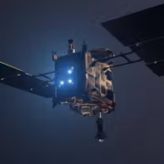 Спутник Hayabusa2 и астероид с солнечными панелями