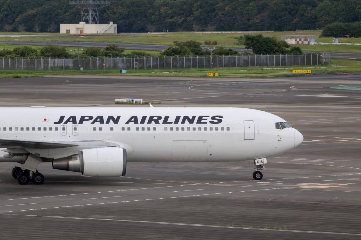 У 2 000 пассажиров Japan Airlines могли раскрыться номера паспортов