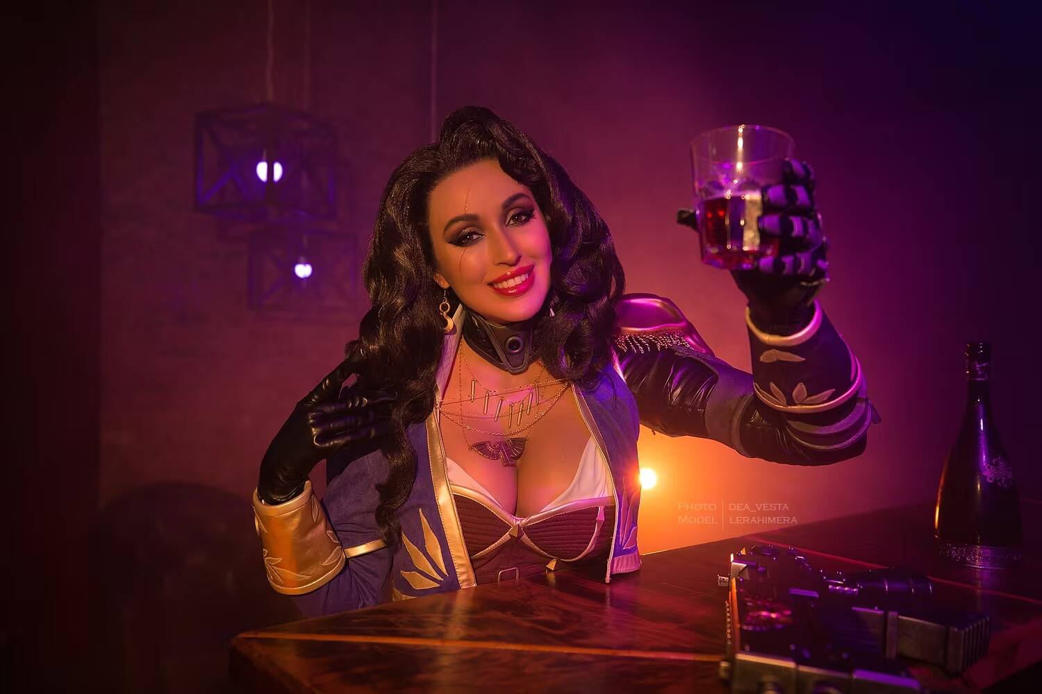 Российская модель показала 18+ косплей Джай Хейдари из Warhammer 40K 3 Модель в костюме Джай Хейдари Warhammer 40K