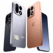 Два смартфона OnePlus 16 на белом фоне