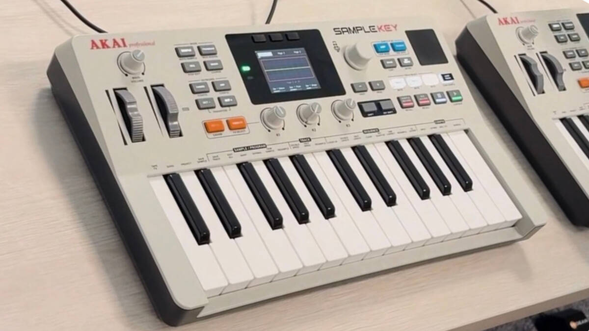Akai показала клавишный сэмплер SampleKey с открытой прошивкой 5 Akai показала клавишный сэмплер SampleKey с открытой прошивкой